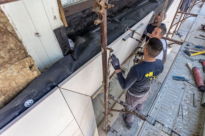 Eno najzahtevnejših fasad pri nas na vili Schellenburg izvaja podjetje Marmor Hotavlje (foto: Marmor Hotavlje)