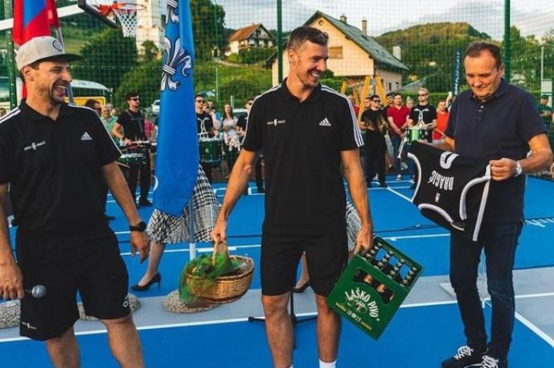 Goran Dragić otvoril igrišče, ki ga je dobila Marija Gradec (foto: Instagram/Goran Dragić)