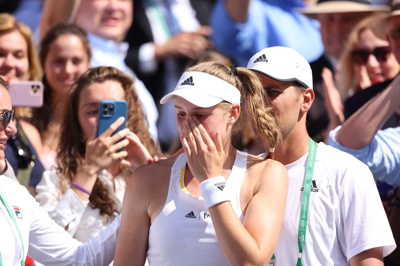 Zmagovalko Wimbledona novinarji spravili v jok (foto: Profimedia)