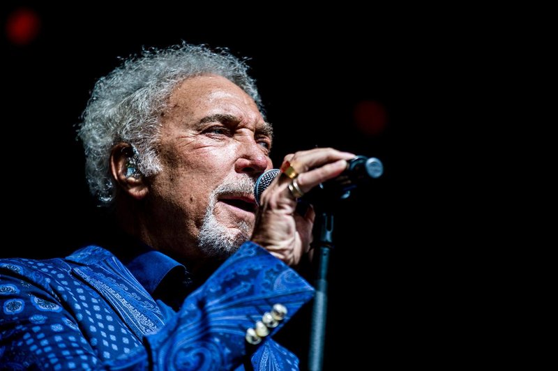 Tom Jones zanika vse govorice o razlogih za odpoved koncerta (foto: Profimedia)