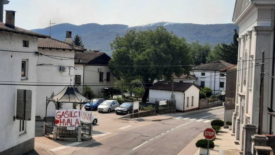 Z razvijanjem občutka odgovornosti do drugih lahko začnemo razvijati prijaznejši, bolj sočutni svet, o katerem vsi sanjamo. - Dalaj Lama