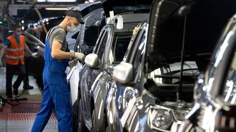 Avtomobilska industrija na pragu velike revolucije: lahko Toyota in Volkswagen res trepetata?