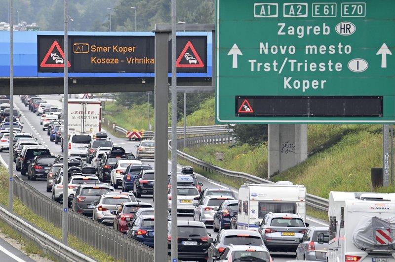 Ta vikend bodite na cestah še posebej strpni! (foto: Žiga Živulovič jr./Bobo)