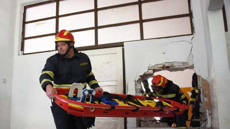 Utrpel hude poškodbe: moški v Zadru sprožil tromblonsko mino