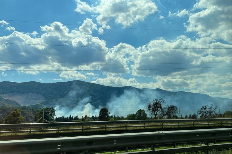 Gasilci imajo polne roke dela: zagorelo tudi pri Radovljici (foto: Uredništvo)