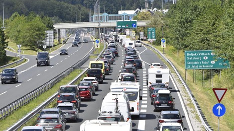 5-kilometrov dolg zastoj znova pred predorom Karavanke! Imamo rešitev, kako se mu izogniti