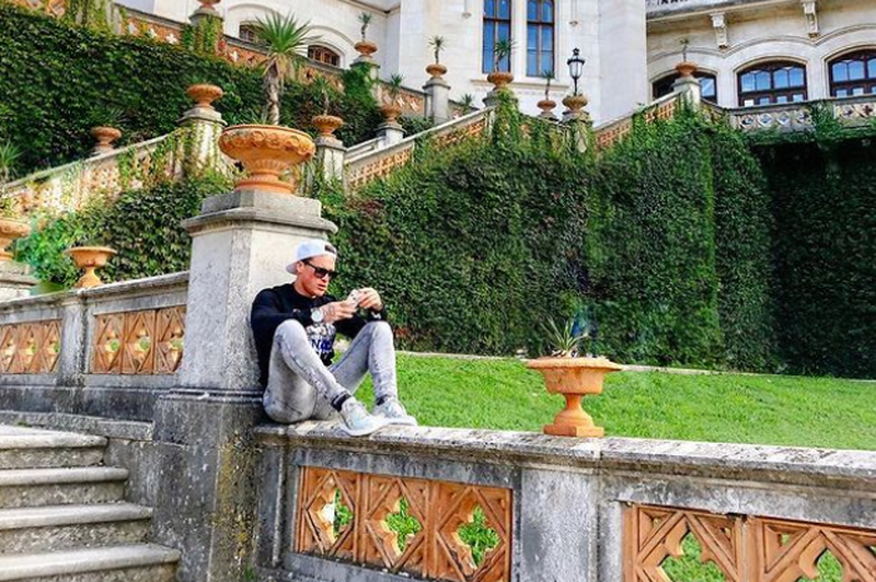 Zmagovalca Kmetije zavrnili ob prijavi v drugo resničnostno oddajo: "Razočaran sem" (foto: Instagram Denis Toplak)