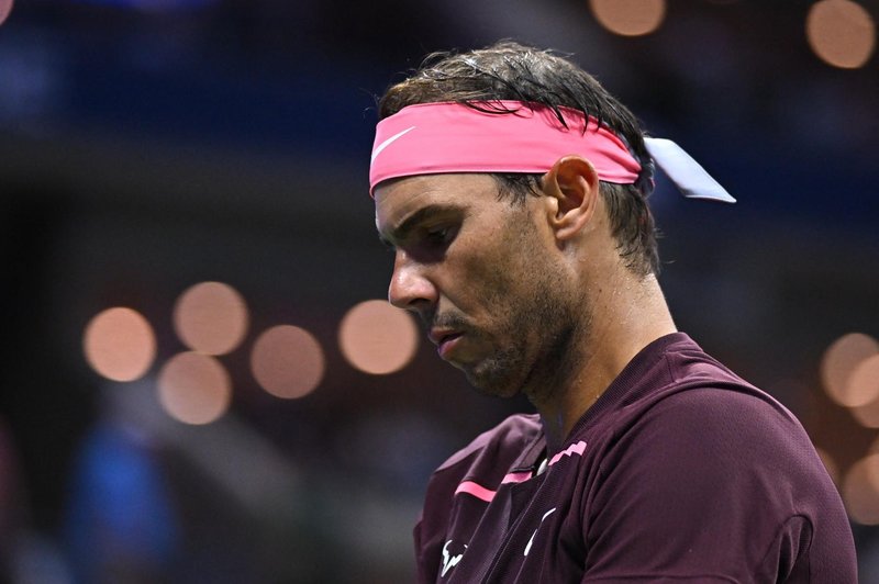 Rafael Nadal s HUDO poškodbo med pomembno tekmo: "To se mi z loparjem še ni zgodilo ..." (foto: Profimedia)