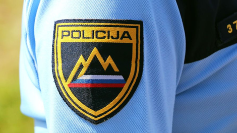 Mariborska policija tava v temi in prosi za pomoč: v soboto zvečer so dobili klic, da se je na Pobreški cesti ...