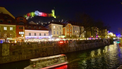 Ne le mrzla, letošnja zima bi bila brez praznične osvetljave mest lahko ena bolj temnih doslej