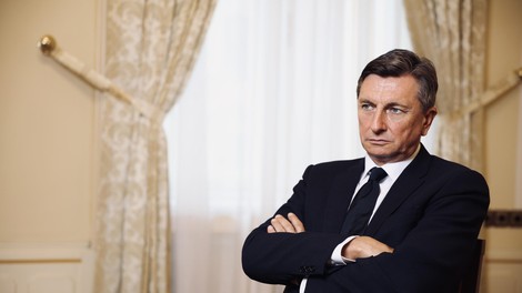 Je bil res zgolj rutinski poseg? Borut Pahor obžaluje, da je odlašal z operacijo