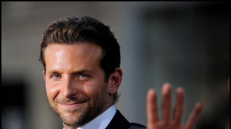 Bradley Cooper dal še eno priložnost materi svojih otrok?