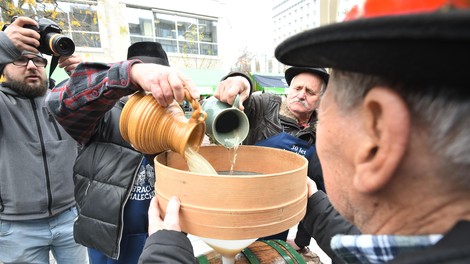 Že veste, kje boste ta konec tedna? Na zemljevidu poglejte, kje bodo potekala martinovanja