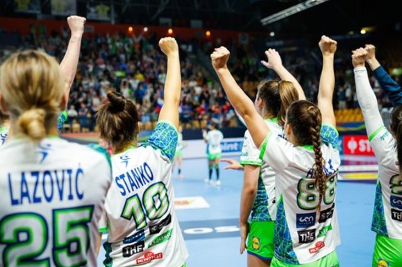 So v taboru slovenske reprezentance goljufali? V Srbiji govorijo o veliki sramoti in trdijo, da imajo dokaze (FOTO) (foto: EHF)