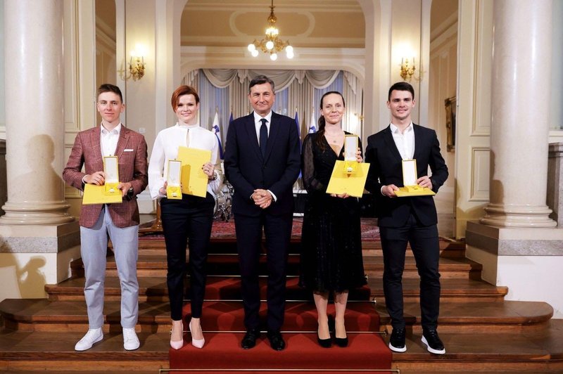 FOTO: Borut Pahor odlikoval četverico športnikov z izjemnimi dosežki (foto: STA/Daniel Novakovič)