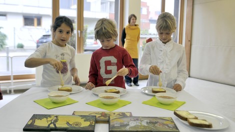 Ste tudi vi med tistimi, ki najraje zajtrkujejo tradicionalno slovensko?