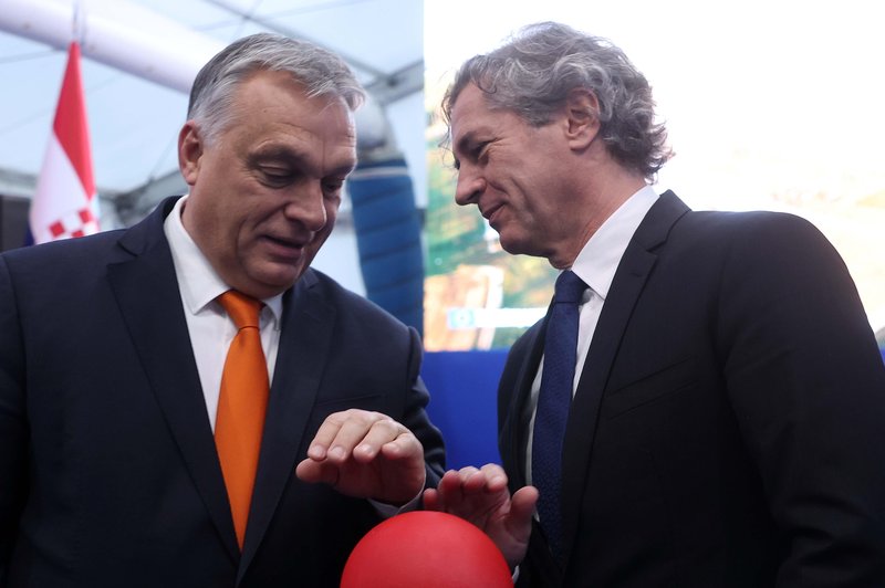 Po več kot dveh letih Orban spet v Sloveniji: kakšen je namen obiska? (foto: Borut Živulović/Bobo)