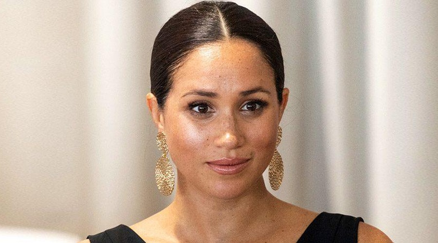 Še dan potem vsi govorijo samo o obleki Meghan Markle: ji je uspelo zasenčiti Kate? (foto: Profimedia)