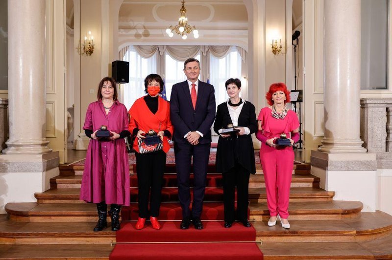 FOTO: Borut Pahor vročil priznanje jabolko navdiha, kdo so prejemniki (foto: STA/Nebojša Tejić)