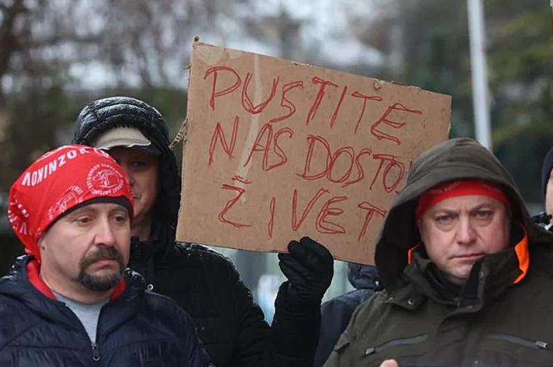 Sindikati javnega sektorja: če ne bo sprememb, gremo na protestni shod (foto: Borut Živulović/Bobo)