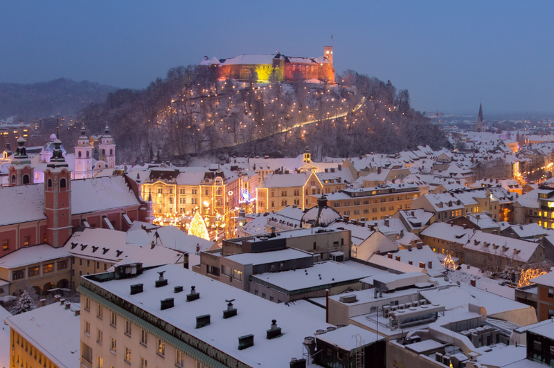 Bomo letos dočakali božično zimsko pravljico? Vremenoslovci napovedujejo nadpovprečne temperature (foto: Profimedia)