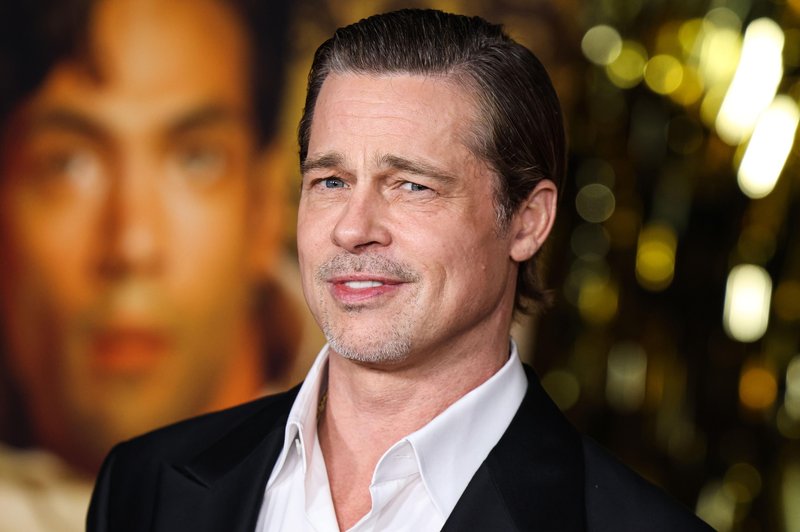 FOTO: Brad Pitt 59. rojstni dan praznoval s svojo novo (precej mlajšo) punco (foto: Profimedia)