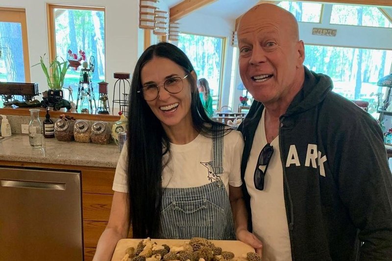 Bruce Willis in Demi Moore bosta prvič v novi družinski vlogi (foto: Instagram/Demi Moore)