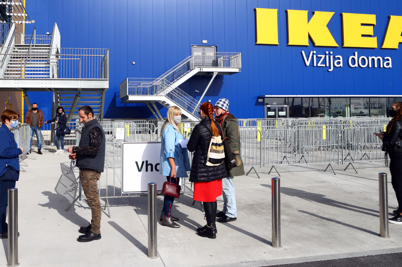 Pozor! Ikea zaradi nevarnosti odpoklicala enega svojih izdelkov (foto: Borut Živulovič/Bobo)