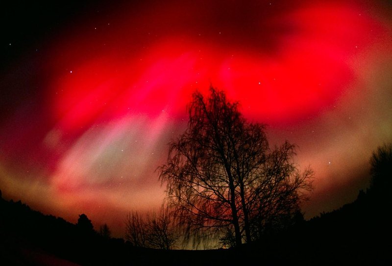 Čas je za doživetje severnega sija (in ne boste verjeli, videti ga je mogoče celo v Sloveniji) (foto: profimedia)