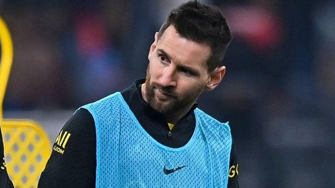 Začenja se bitka za najboljšega na svetu: Lionel Messi noče ostati v Parizu (znan je bizaren razlog, zakaj)