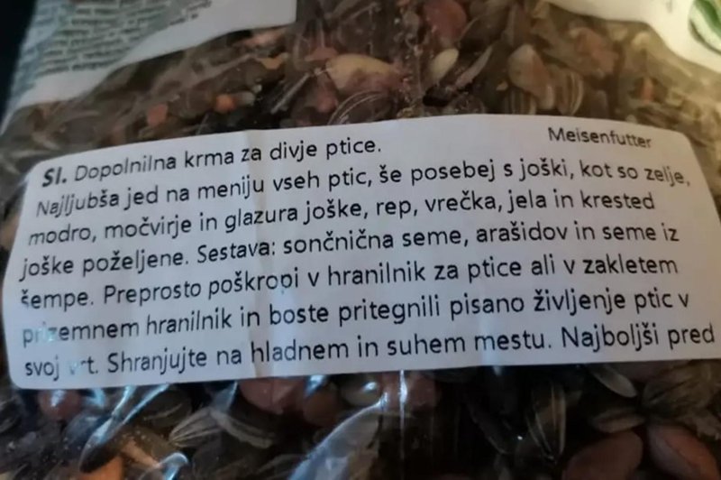 Deklaracija, ki vas bo nasmejala do solz: "Najljubša jed na meniju vseh ptic, še posebej s joški" (foto: Facebook/Pazi na jezik)