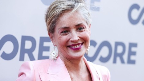 Sharon Stone v intervjuju: "Razen dveh so bili vsi igralski kolegi sovražni do žensk"