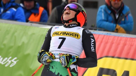 Shiffrinova bi bila verjetno zlata, toda ... Tudi njena smola je vodila do velikega slavja Italijanke (Štuhčeva presenetila s svojo potezo)