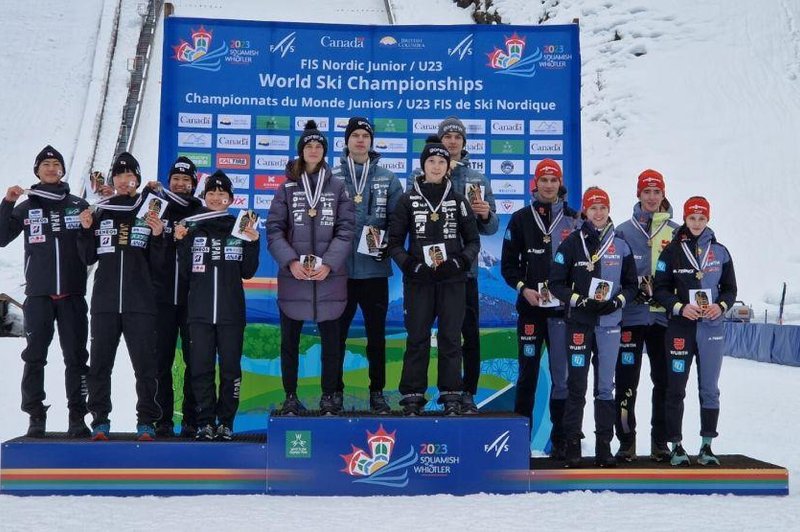 Za konec prihranili najboljše: izjemna predstava Slovencev in Slovenk v Kanadi, domov se vračajo kot svetovni prvaki! (foto: Smučarska zveza Slovenije)