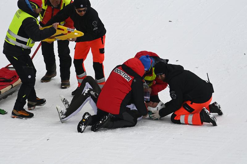 Slovenija trepeta po grozljivem padcu Petra Prevca: je to razlog za nesrečo? (FOTO in VIDEO) (foto: Žiga Živulovič jr. / Bobo)