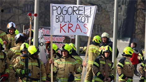 Policija preiskuje gasilce zaradi burnega protesta