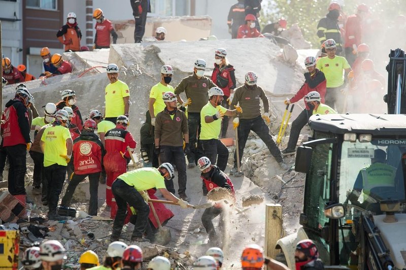 Skoraj mesec dni po potresu se je v Turčiji zgodil čudež, ki je reševalce spravil v jok (VIDEO) (foto: Profimedia)