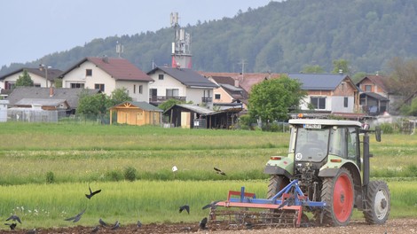 Kmetje v Spodnji Savinjski dolini se bojijo razlastitve (kaj na to poreče ministrstvo?)