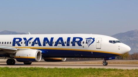 Dobra novica za tiste s potovalno mrzlico: Ryanair z bazo tik ob meji