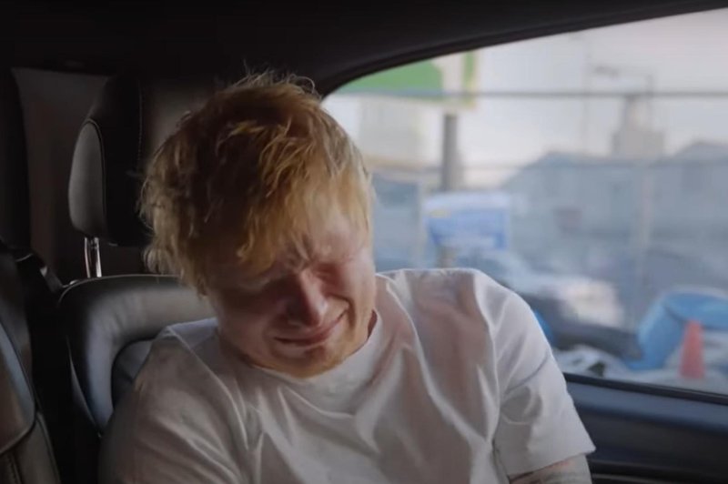 VIDEO: Ed Sheeran spregovoril o ženinih zdravstvenih težavah in se razjokal (foto: YouTube/Movie Coverage/posnetek zaslona)