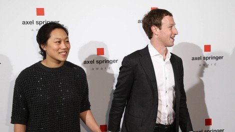 Blažen med ženami: spet veselje v domu Marka Zuckerberga