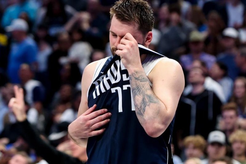 Za Dončićeve težave kriv kar ... soigralec?! Ligo NBA zatresla trditev, ki je dvignila ogromno prahu in povzročila val ogorčenja (foto: Profimedia)