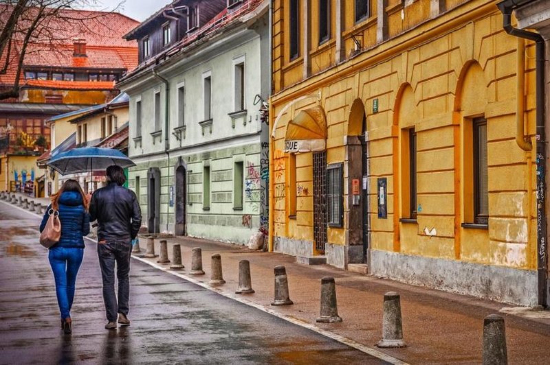 Na pomladanske radosti bomo morali še počakati, vremenska napoved poskrbela za slabo voljo (poglejte, kaj nas čaka) (foto: Profimedia)