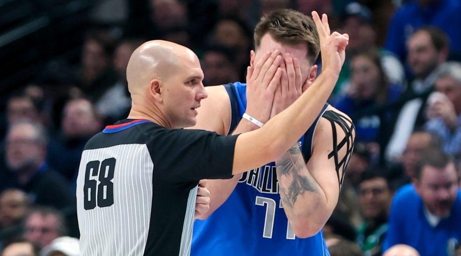 Da se Luka Dončić preveč obremenjuje s sodniki? Legenda lige NBA ga je javno podprla: "Na lastne oči sem videl, kako ga ..." (foto: Profimedia)