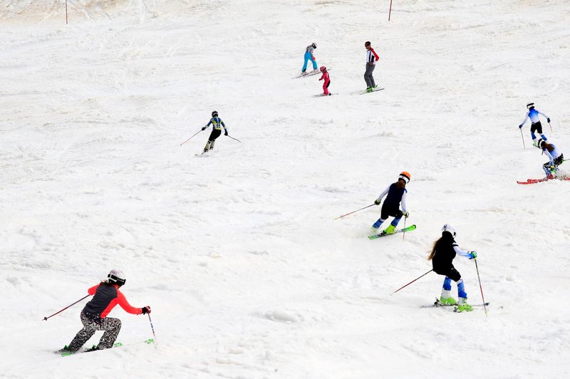 Kaj je šlo narobe? Priljubljenemu slovenskemu smučišču grozi zaprtje (foto: Borut Živulovič/Bobo)