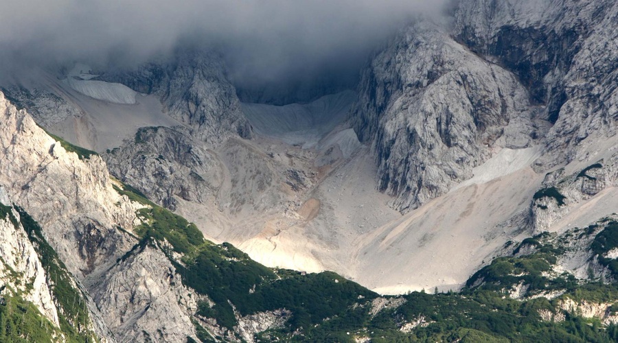 V Triglavskem ledeniku našli sledi černobilske katastrofe (foto: Borut Persolja/Bobo)