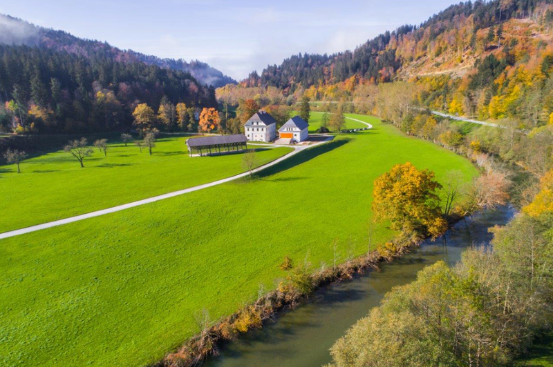 Ideja, kam na nedeljski izlet: Tavčarjevi kraji, Tavčarjevi ljudje, Tavčarjevo leto (foto: Jošt Gantar/arhiv Zavod Poljanska dolina)