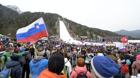 Si boste ogledali skoke v Planici? Do tja lahko potujete brezplačno