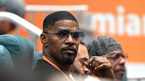 Hollywood že dolgo ni bil tako zaskrbljen: Jamie Foxx še vedno v bolnišnici, vsi scenariji so možni