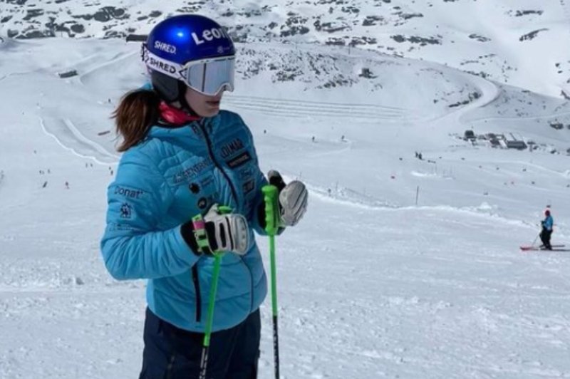 Naša smučarka po hudi poškodbi nazaj na belih strminah: poglejte, kako prekipeva od sreče (FOTO) (foto: Instagram/Andreja Slokar)